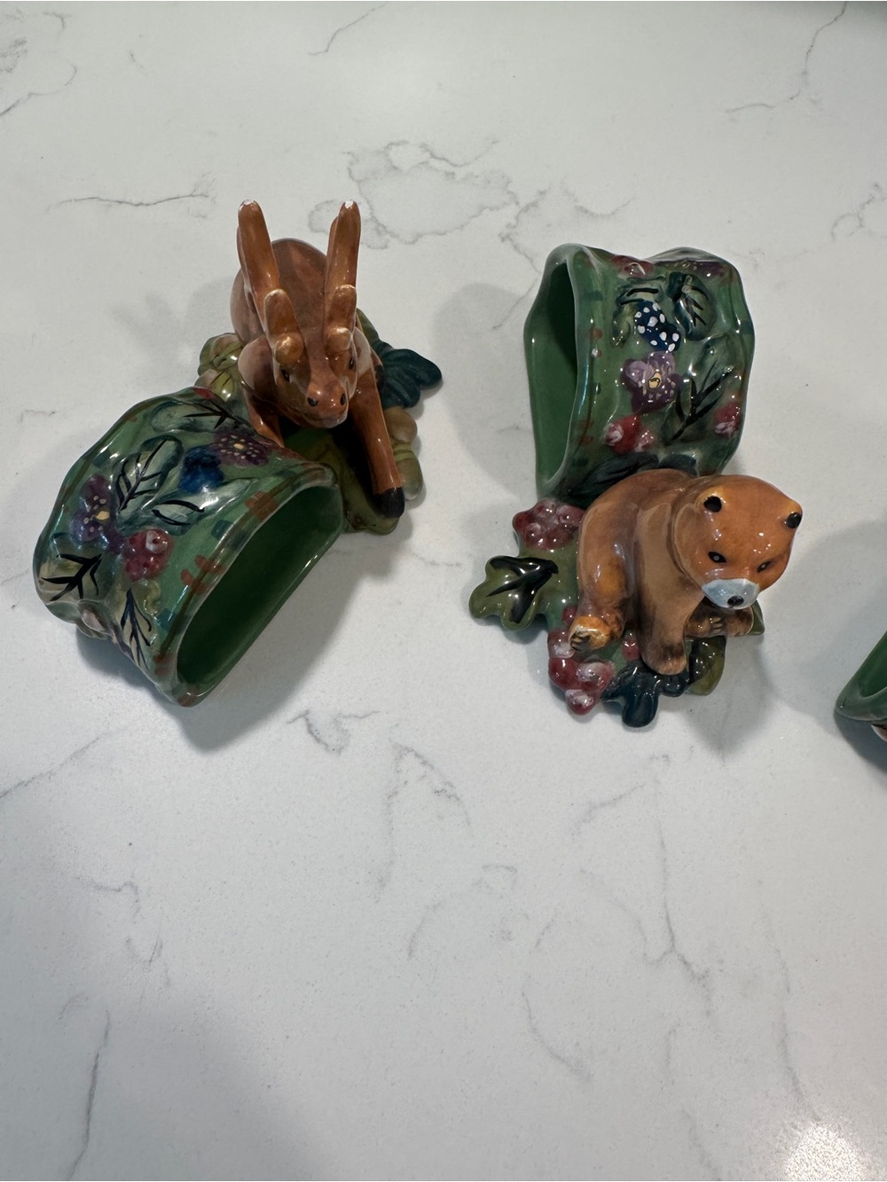 Rare find 
PAIR TRACY PORTER BELOVED COUNTRY NAPKIN RINGS